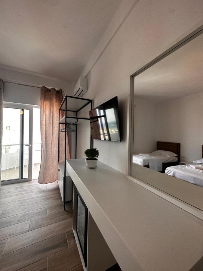 Hotel Belle Vue Ksamil Exteriér fotografie