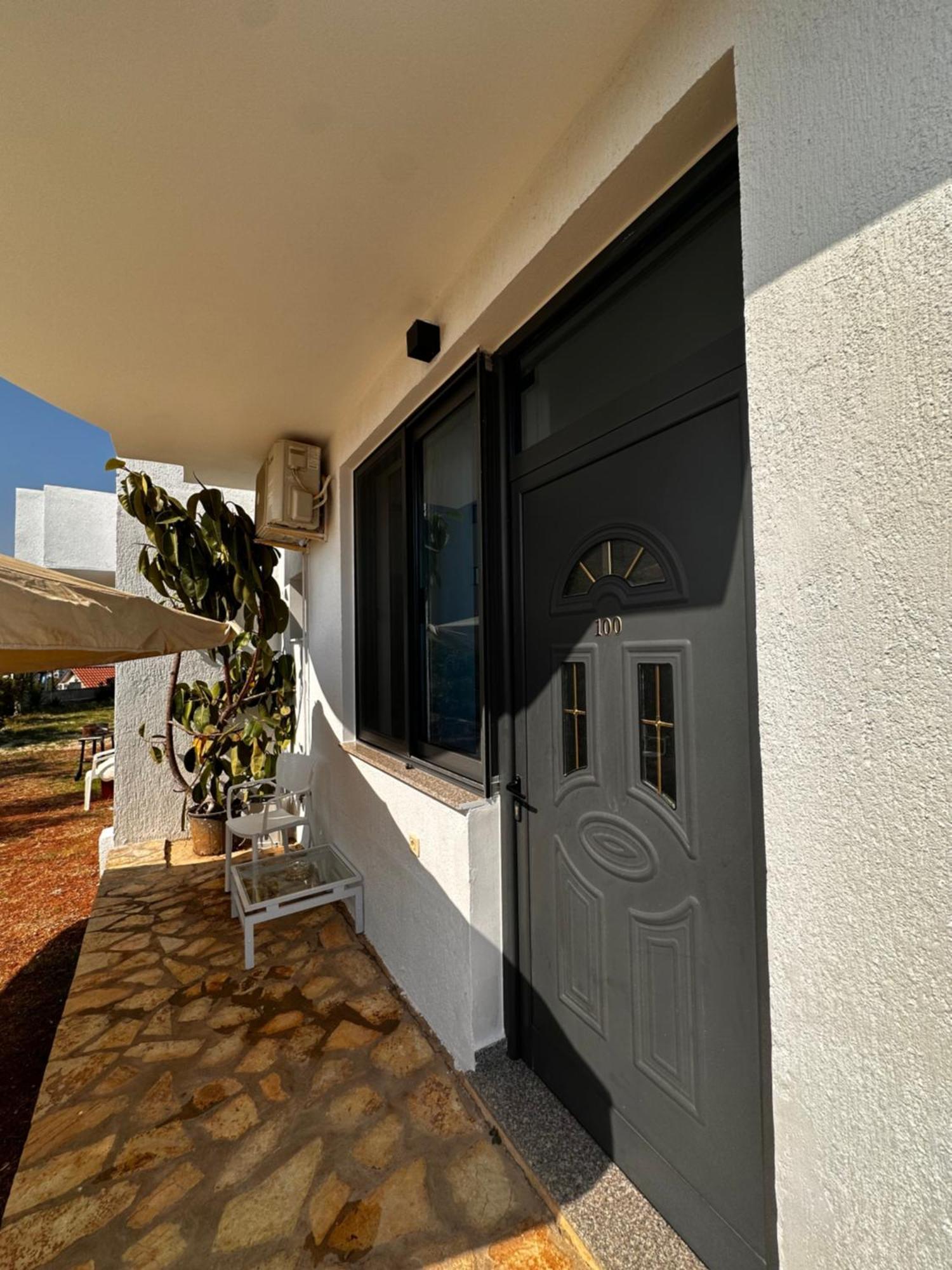 Hotel Belle Vue Ksamil Exteriér fotografie
